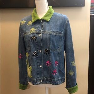 DENIM JACKET 😻🐈 FREE SHIPPING 😻🐈
